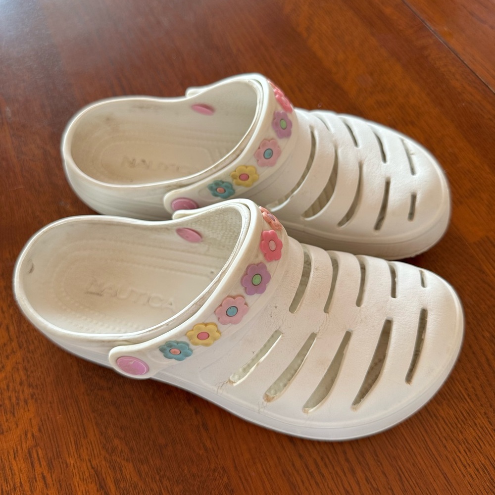 Nautica Kids White Sandals with Colorful Floral Design